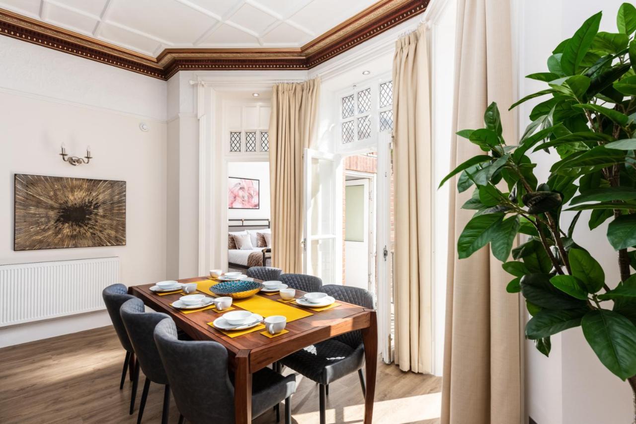 3 Bedroom Garden Apartment Opposite The Beach 브라이턴 외부 사진