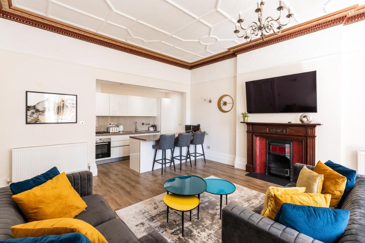 3 Bedroom Garden Apartment Opposite The Beach 브라이턴 외부 사진